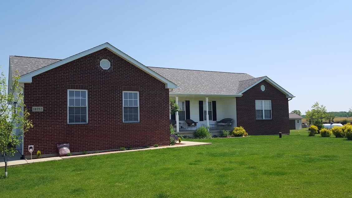 18752 Commercial Point Road Circleville, OH 43113 - Photo 2 of 7 Gallery Image 2