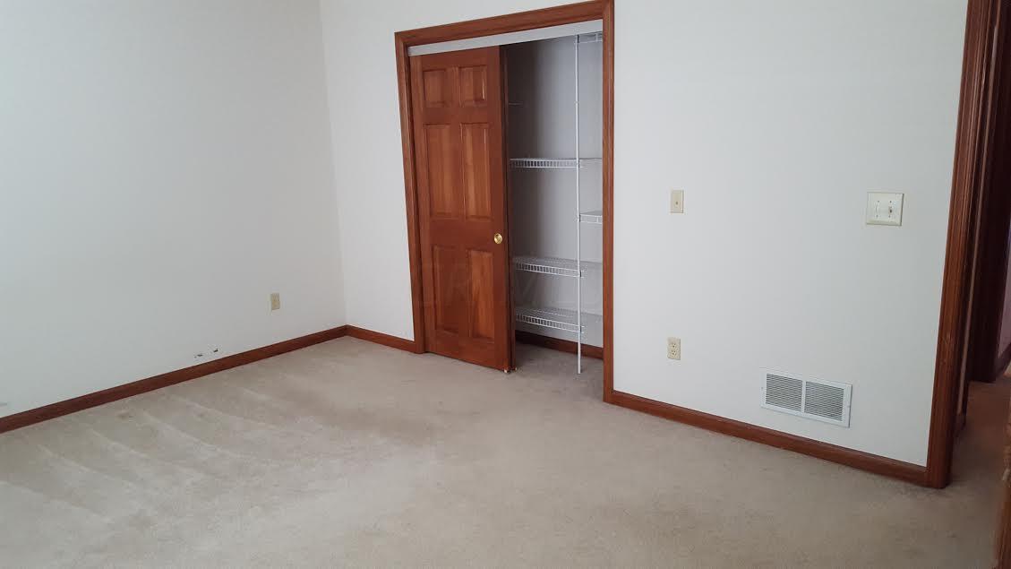 18752 Commercial Point Road Circleville, OH 43113 - Photo 7 of 7 Gallery Image 7