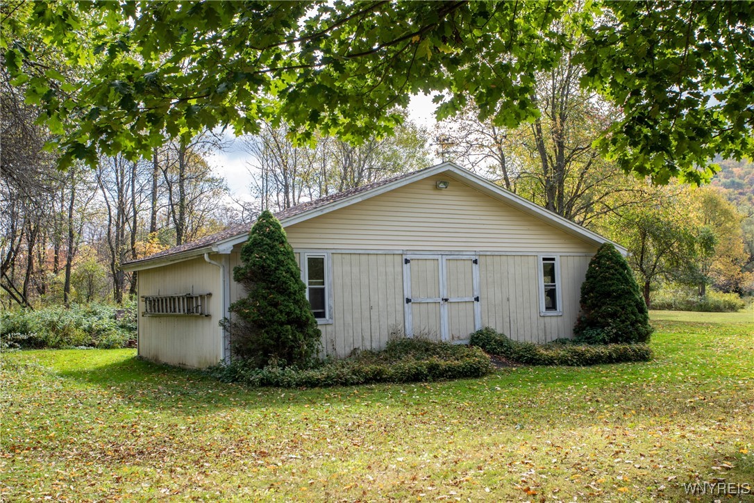 5029 Humphrey Road Great Valley, NY 14741 - Photo 6 of 47