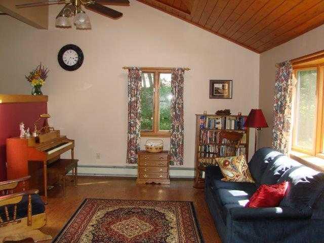 42 Foss Hill Road Waterville, ME 04901 - Photo 9 of 27 Living Room.