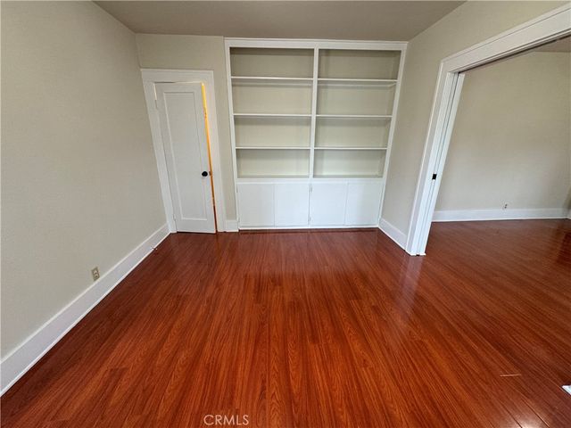 $1,750 | 5158 Franklin Avenue, Los Angeles, CA 90027