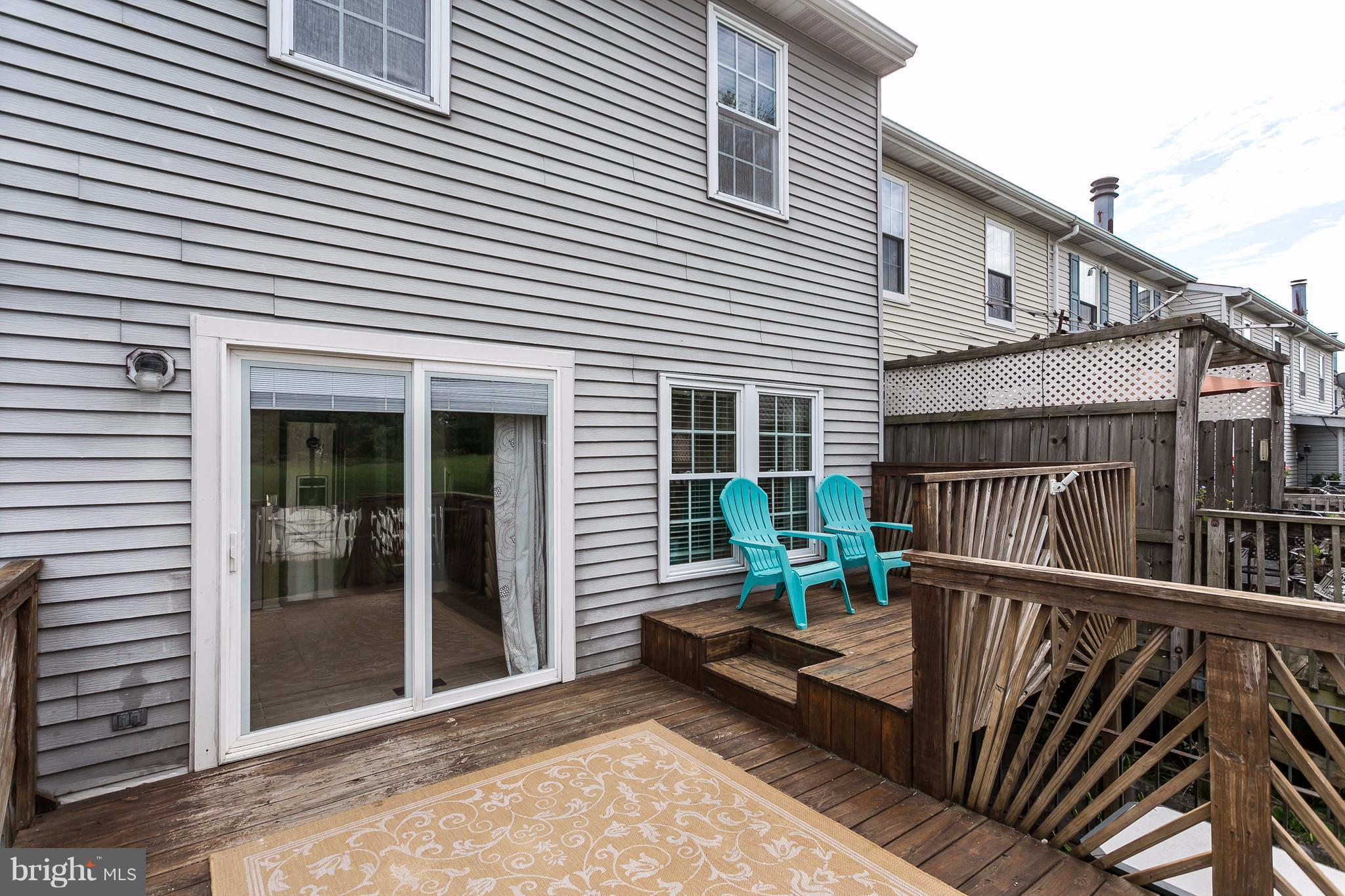 34 Bellfalls Way Baltimore, MD 21236 - Photo 24 of 30 Kitchen leads to large deck!