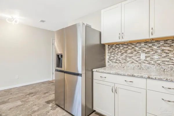 $1,700 | 2325 Merle Circle, Pensacola, FL 32526