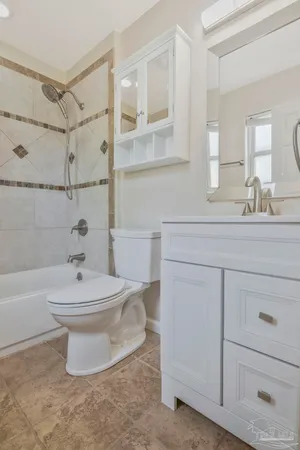 $1,700 | 2325 Merle Circle, Pensacola, FL 32526