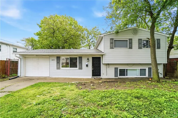 $305,000 | 12150 Marwood Lane, Springdale, OH 45246