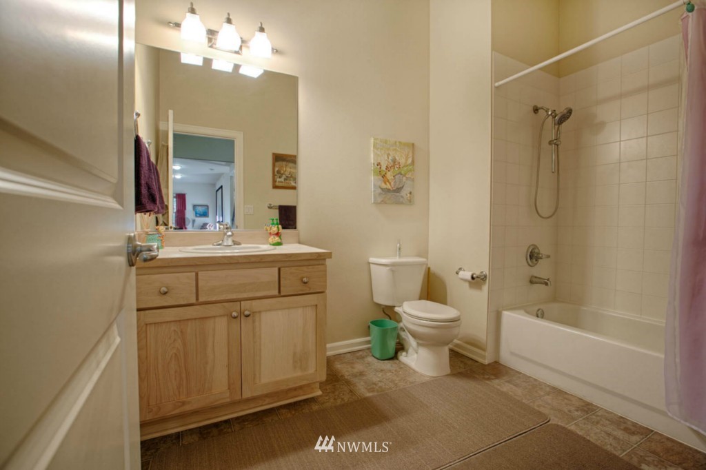 20725 Southeast 162nd Way Renton, WA 98059 - Photo 15 of 15