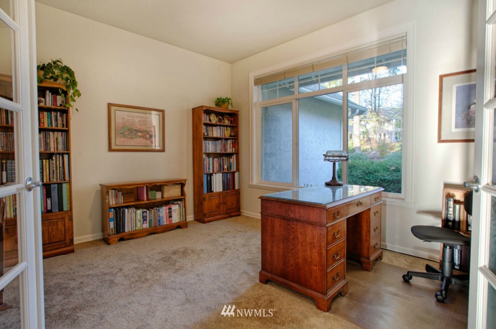 20725 Southeast 162nd Way Renton, WA 98059 - Photo 5 of 15