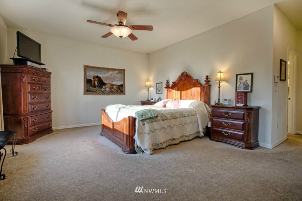 20725 Southeast 162nd Way Renton, WA 98059 - Photo 10 of 15