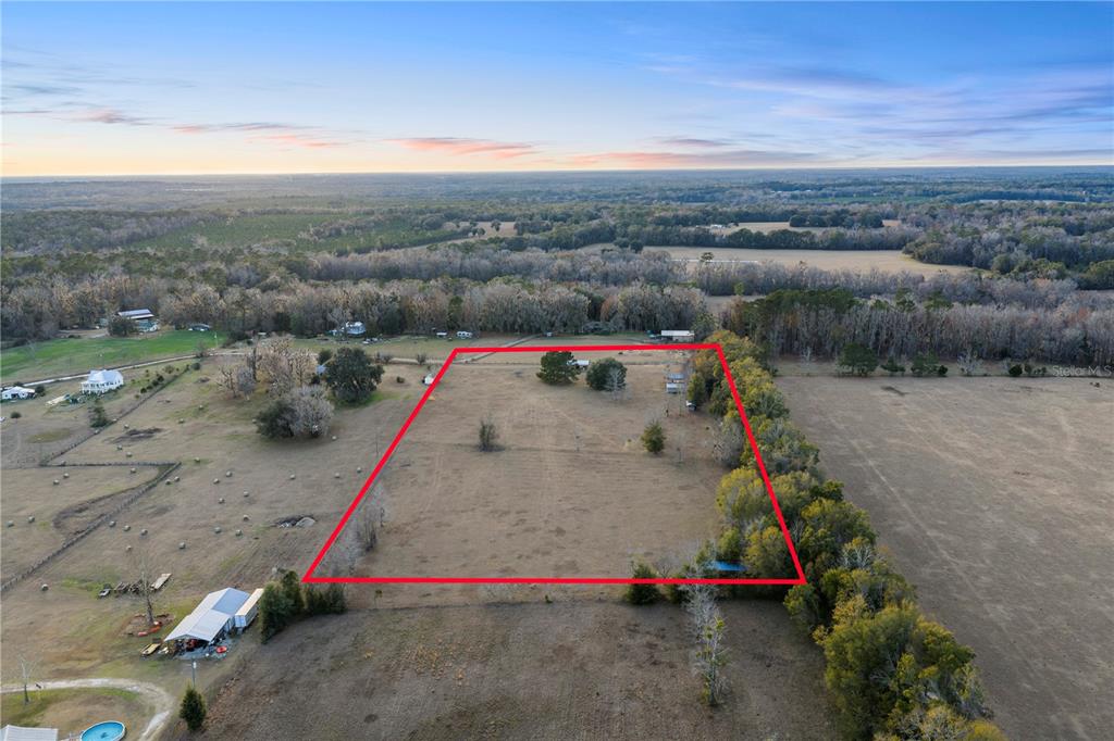 21405 Old Bellamy Road Alachua, FL 32615 - Photo 3 of 17 a view of outdoor space and city view