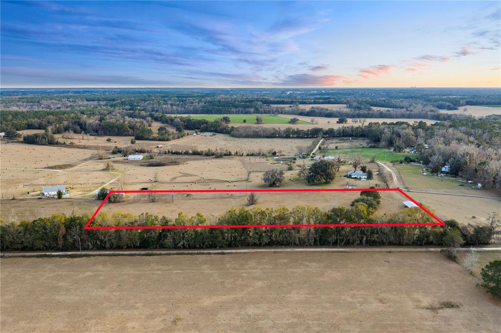 21405 Old Bellamy Road Alachua, FL 32615 - Photo 6 of 17 an aerial view of a beach