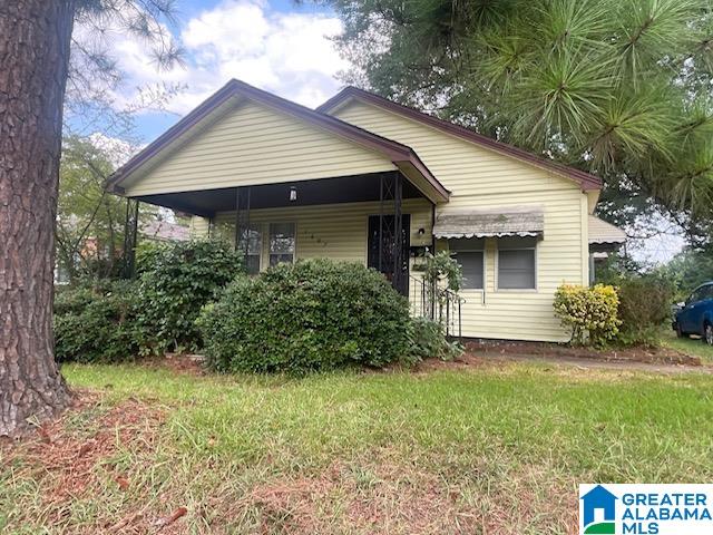 1607 18th Place Southwest Birmingham, AL 35211 - Photo 1 of 4