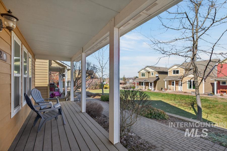 1342 Bristol Road Moscow, ID 83843 - Photo 2 of 26 Porch with a yard and a residential view