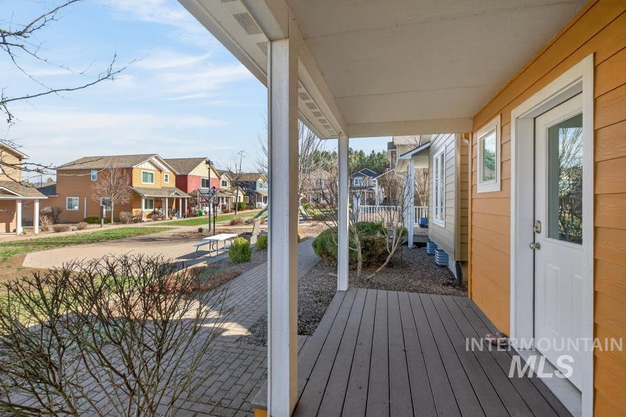 1342 Bristol Road Moscow, ID 83843 - Photo 3 of 26 Wooden porch featuring a residential view