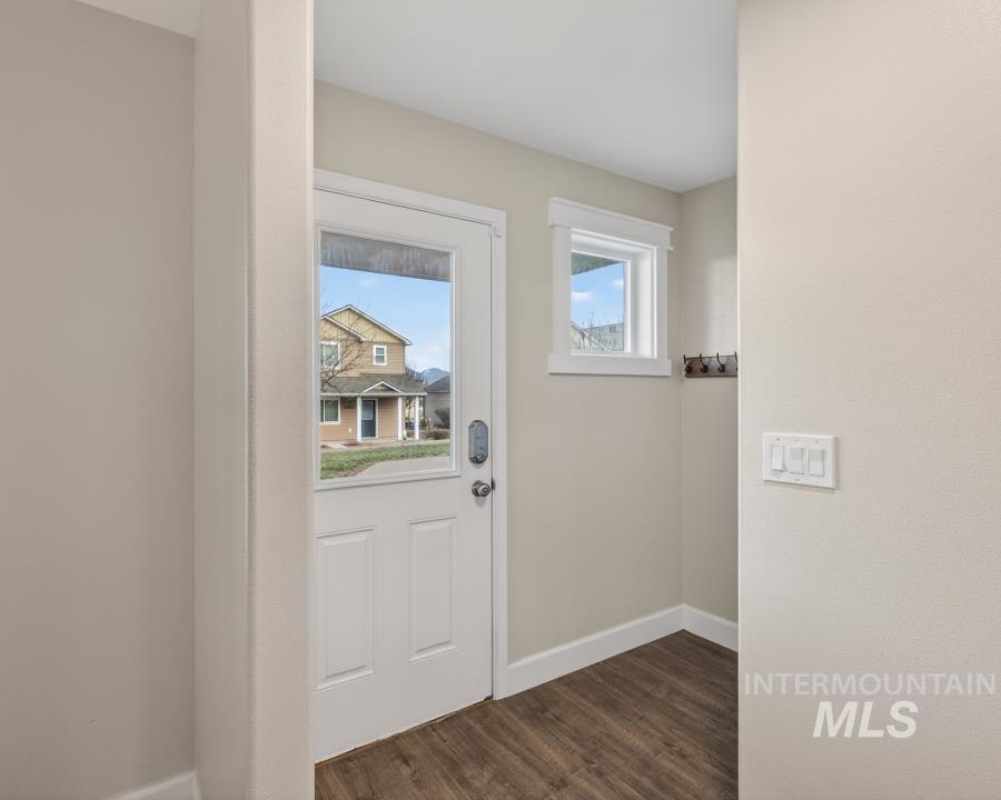 1342 Bristol Road Moscow, ID 83843 - Photo 4 of 26 Entryway with wood finished floors and baseboards