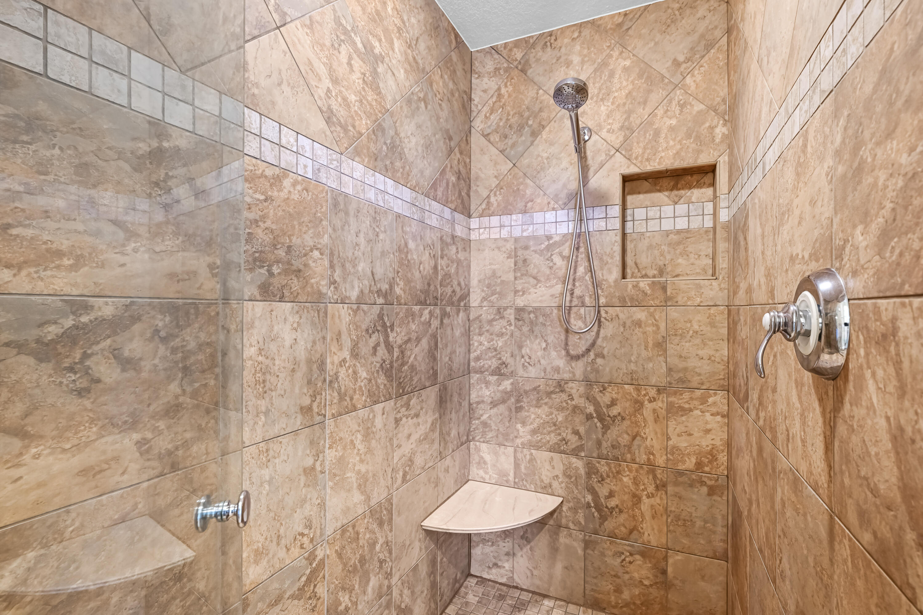 1260 4 Winds Way Hartland, WI 53029 - Photo 31 of 56 Primary Shower