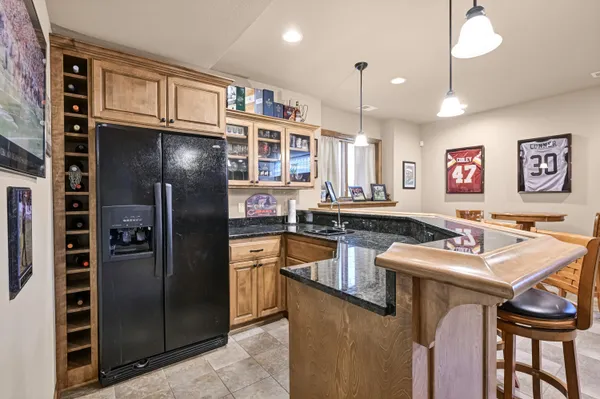 $1,100,000 | 1260 4 Winds Way, Hartland, WI 53029