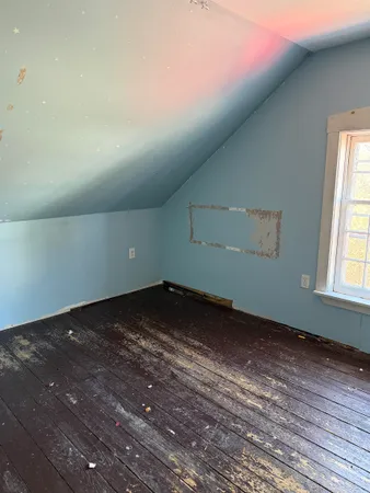 $219,000 | 7016 Highway 30, Pawlet, VT 05761