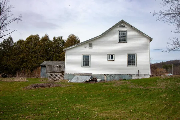 $219,000 | 7016 Highway 30, Pawlet, VT 05761