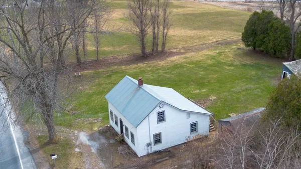 $219,000 | 7016 Highway 30, Pawlet, VT 05761