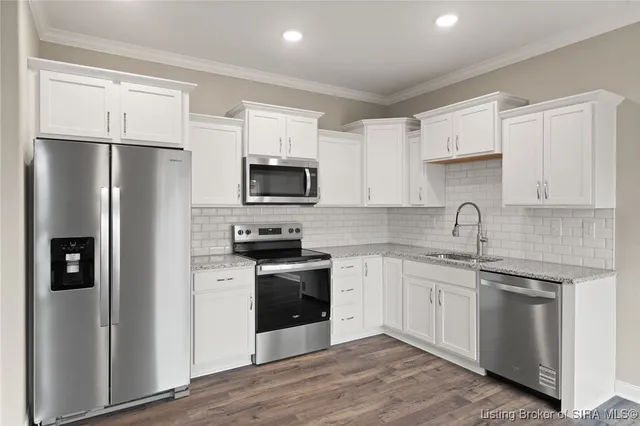 $224,900 | 1557 Cypress Cove Northwest, Corydon, IN 47112