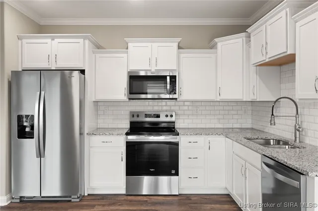 $224,900 | 1557 Cypress Cove Northwest, Corydon, IN 47112