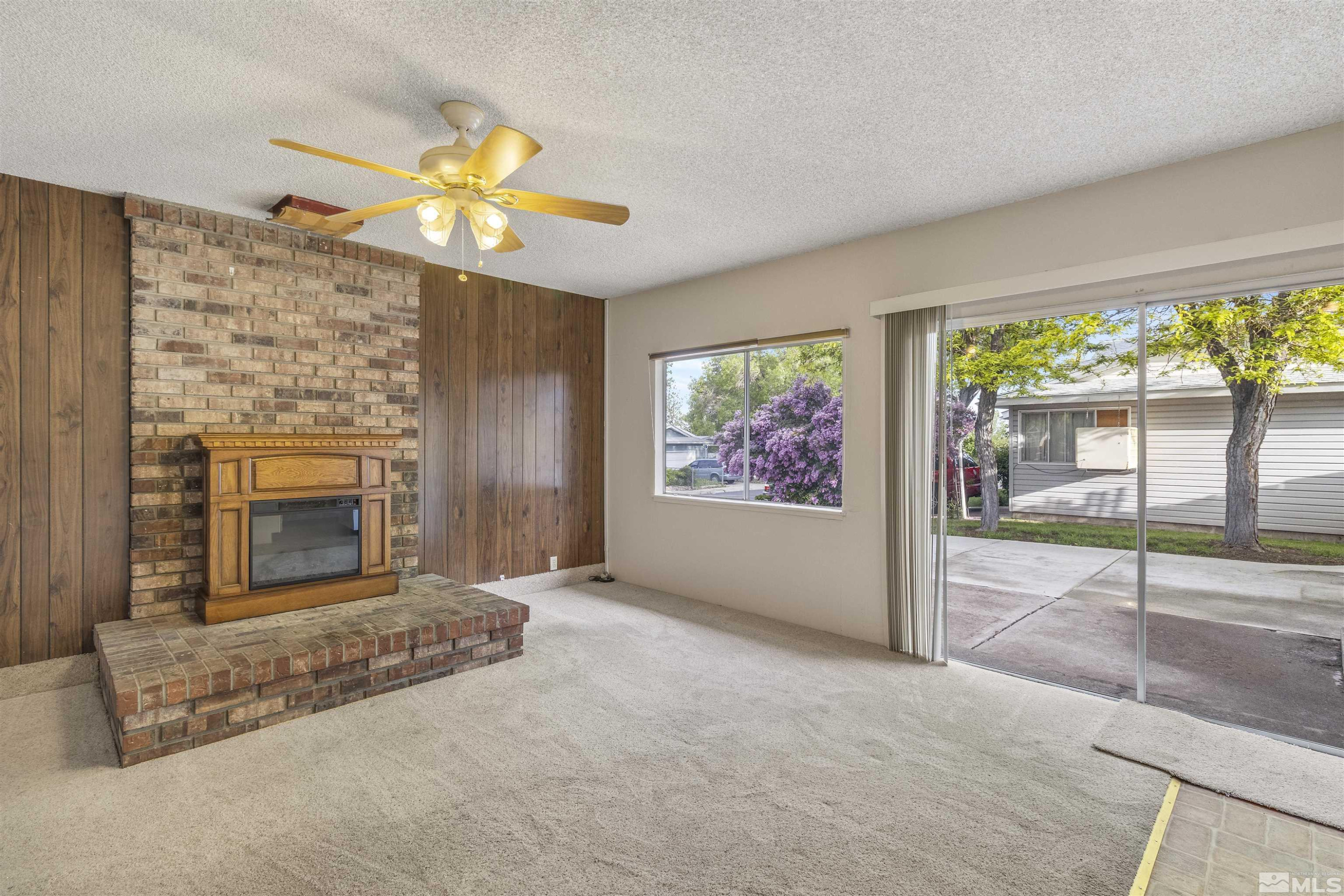 1415 Bridgewood Lane Reno, NV 89503 - Photo 2 of 16 Photo 2