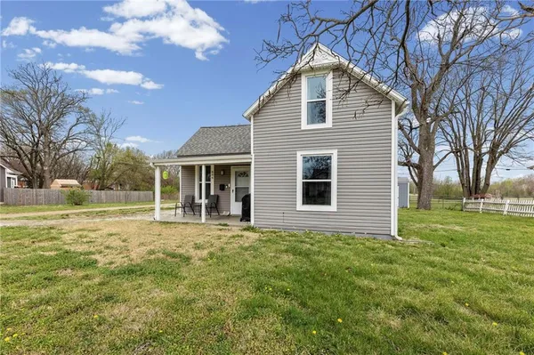 $185,000 | 846 South Olive Street, Ottawa, KS 66067