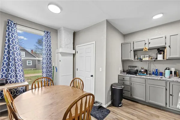$185,000 | 846 South Olive Street, Ottawa, KS 66067