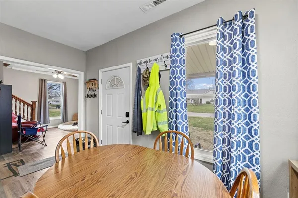 $185,000 | 846 South Olive Street, Ottawa, KS 66067