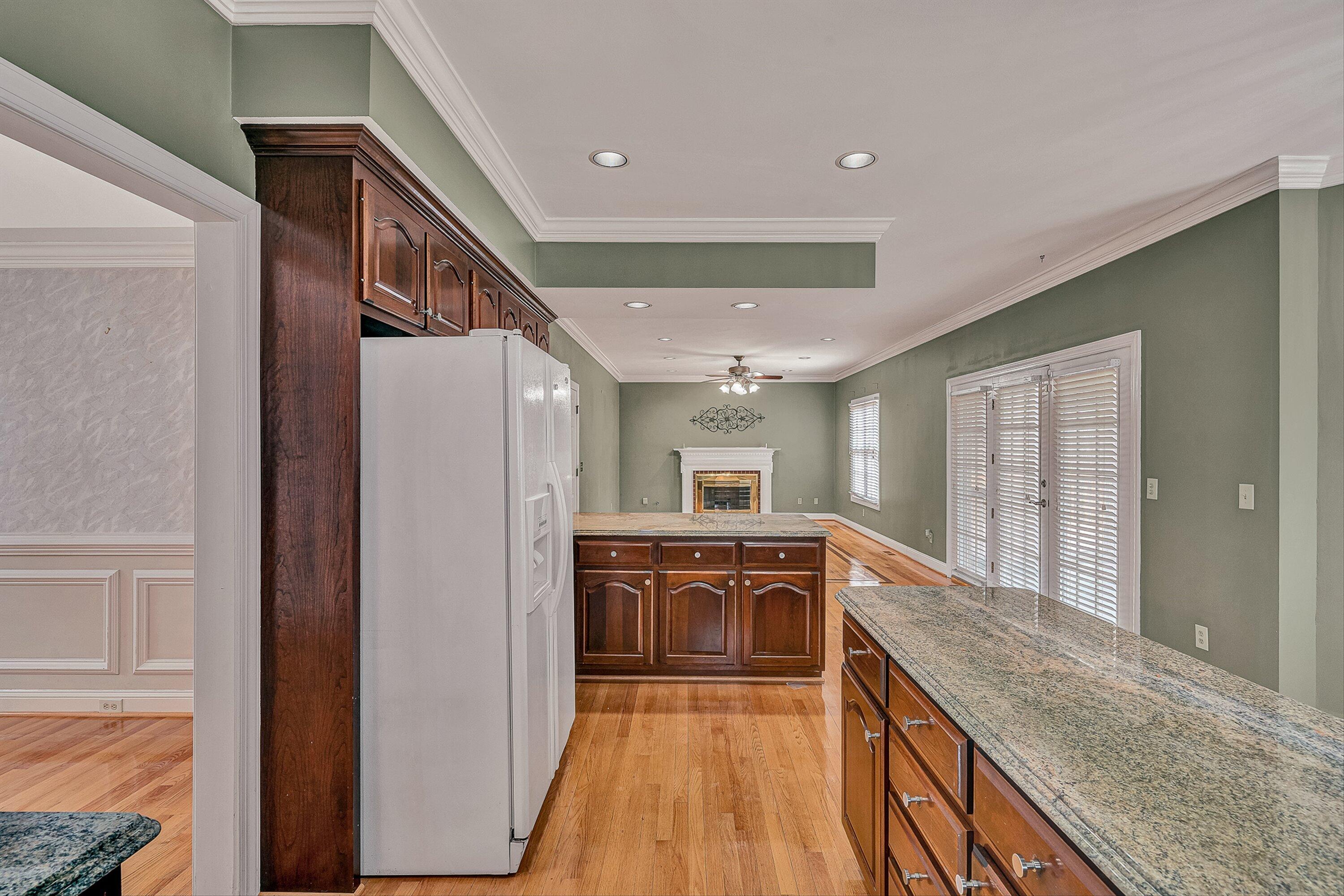 8317 Cardington Drive Roanoke, VA 24019 - Photo 14 of 43 a view of a kitchen from the hallway