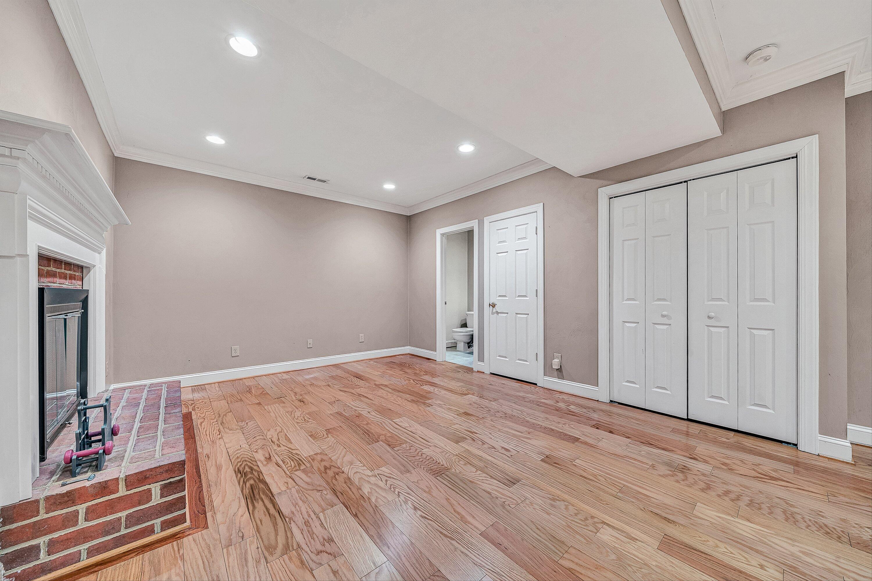 8317 Cardington Drive Roanoke, VA 24019 - Photo 33 of 43 a view of an empty room