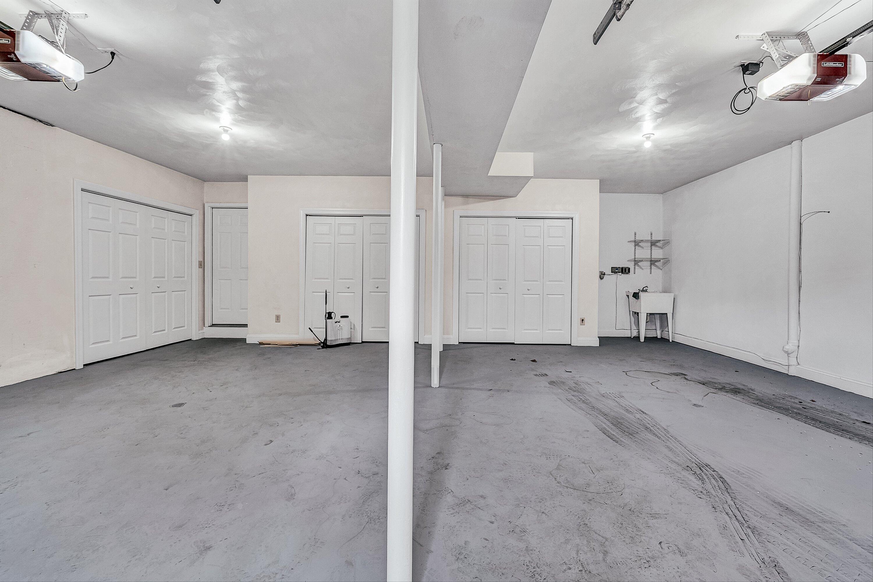 8317 Cardington Drive Roanoke, VA 24019 - Photo 36 of 43 a view of a garage