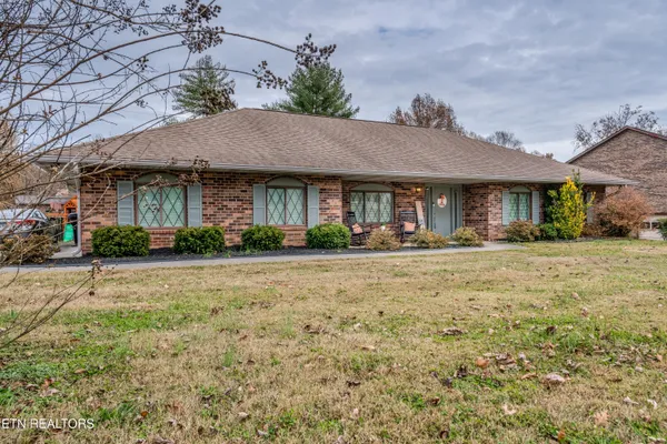 $380,000 | 3020 Shropshire Boulevard, Powell, TN 37849