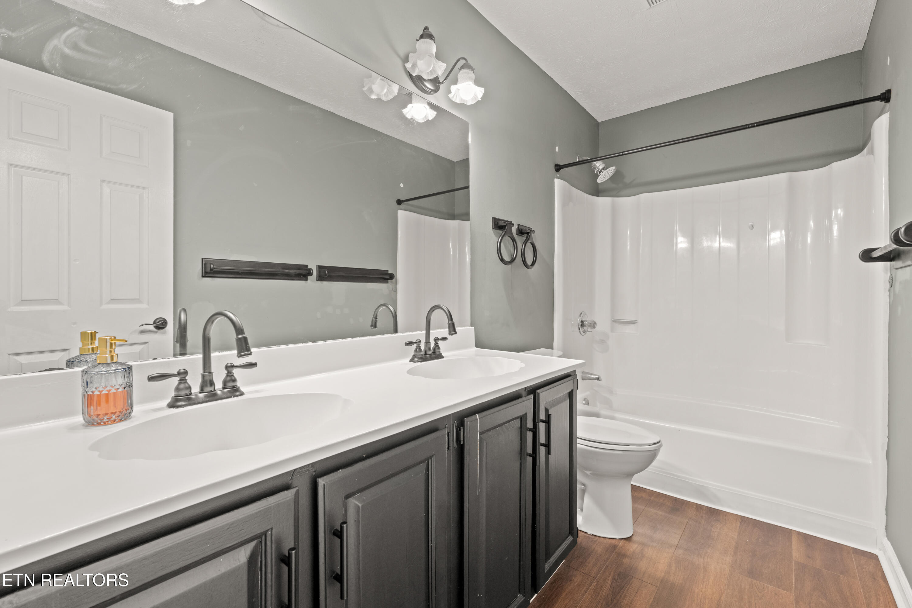 3020 Shropshire Boulevard Powell, TN 37849 - Photo 26 of 42 3020ShropshireBlvd-21