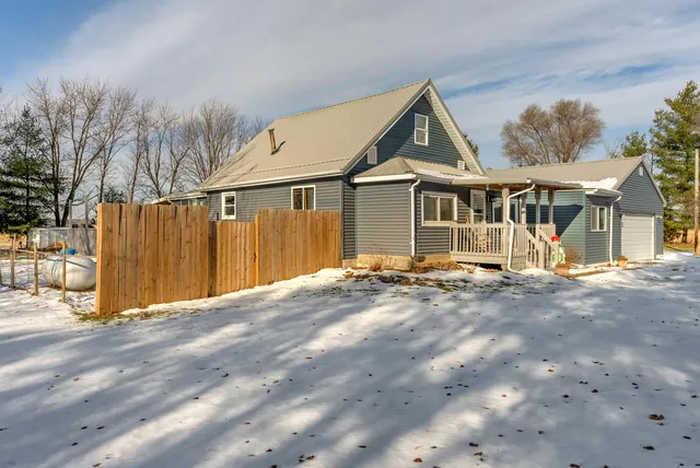 $259,900 | 4228 North 400th Street East, Wheatfield, IN 46392