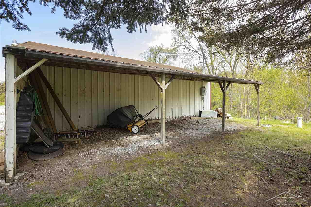 9898 North River Road Freeland, MI 48623 - Photo 31 of 48