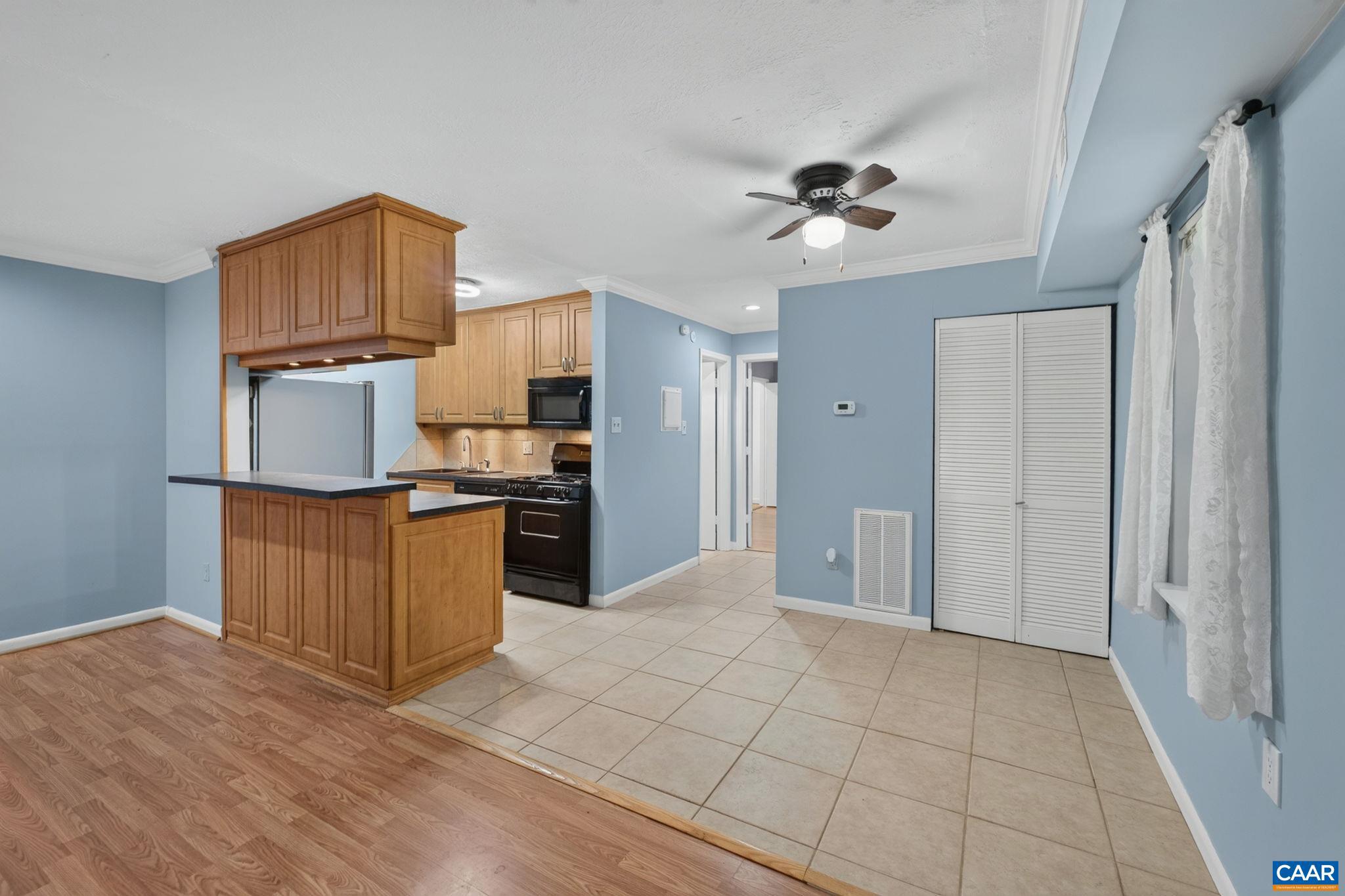 545 Burgoyne Road, Unit 2 Charlottesville, VA 22901 - Photo 10 of 25