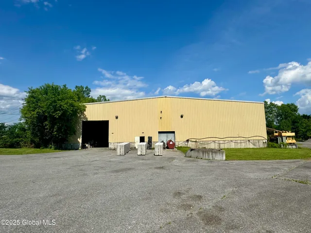 $1,900,000 | 284 Towpath Lane, Fort Edward, NY 12828