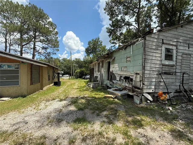 $180,000 | 16016 Northeast US Highway 301, Waldo, FL 32694