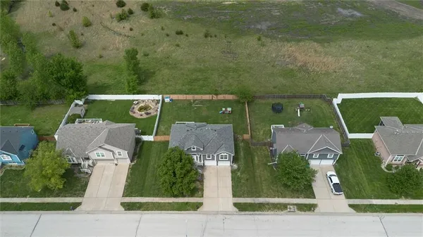 $369,000 | 12106 East 214th Street, Peculiar, MO 64078