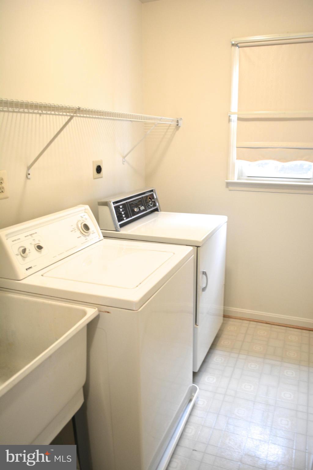 14901 Hatteras Way Silver Spring, MD 20906 - Photo 22 of 30 Full laundry room on BEDROOM Level