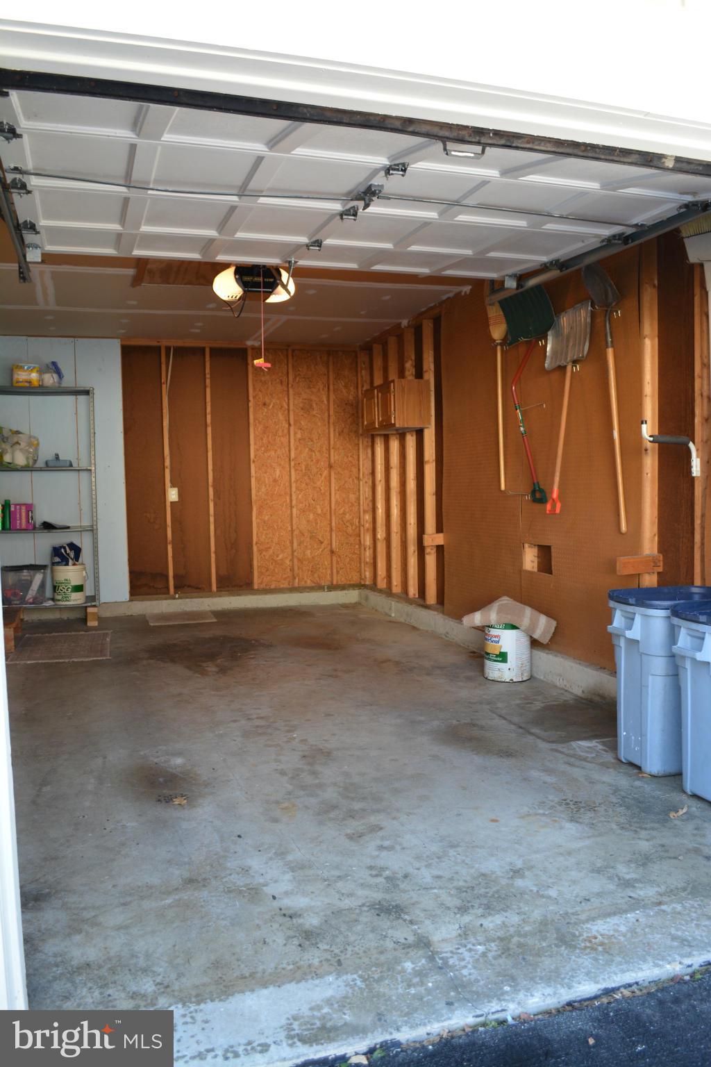 14901 Hatteras Way Silver Spring, MD 20906 - Photo 28 of 30 1 CAR ATTACHED GARAGE