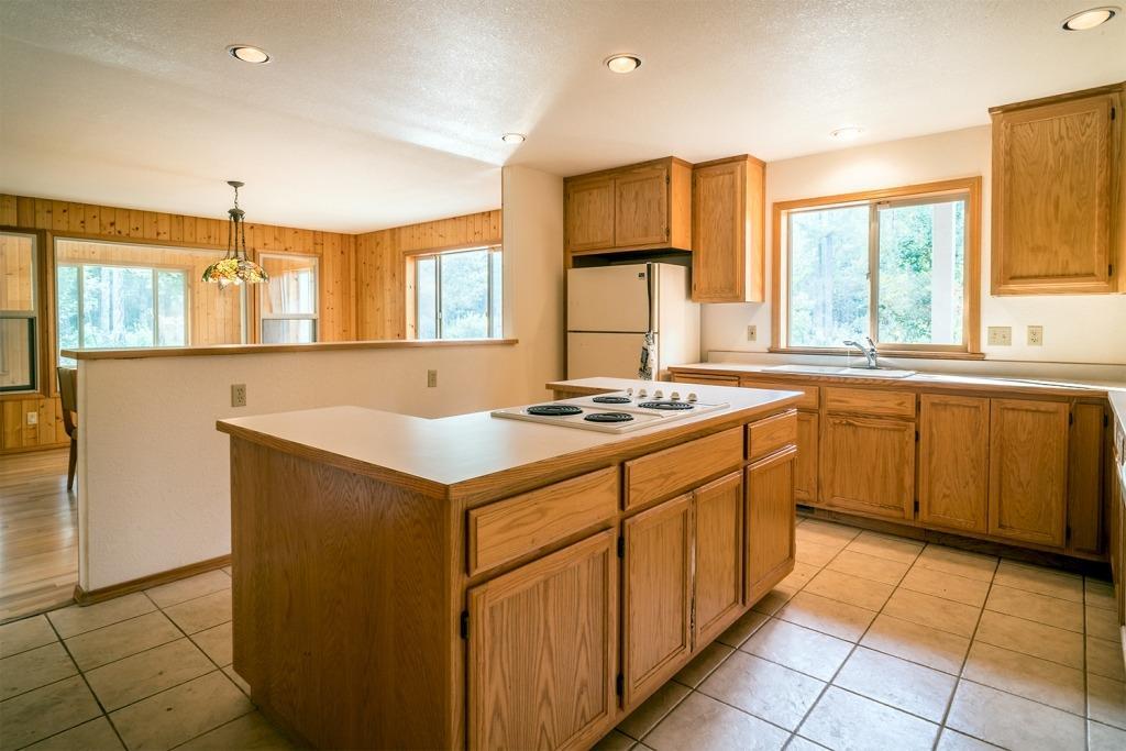 6123 Takilma Road Cave Junction, OR 97523 - Photo 11 of 31 Additional Photo