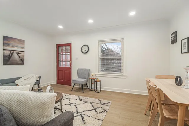 $129,800 | 23135 Melrose Avenue, Eastpointe, MI 48021