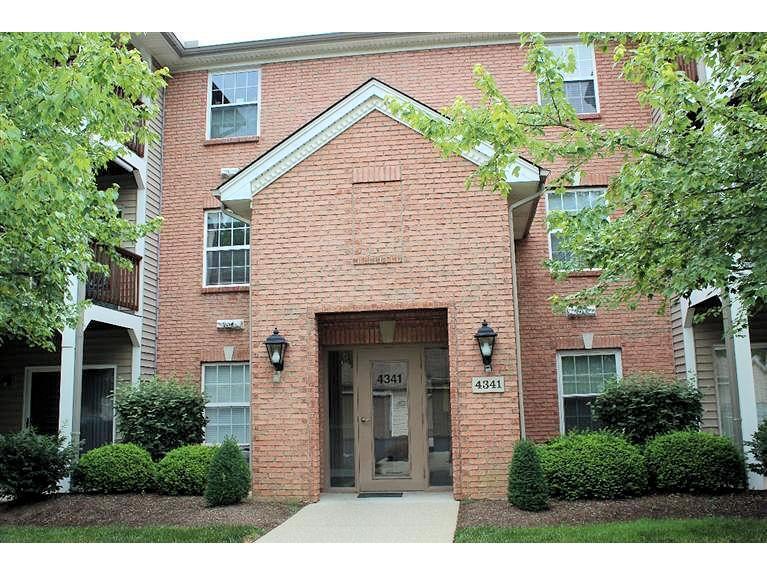 4341 Regency Ridge Court, Unit 301 Cincinnati, OH 45248 - Photo 1 of 1 Gallery Image 1