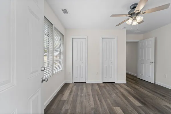 $1,575 | 1615 McKee Street, Houston, TX 77009