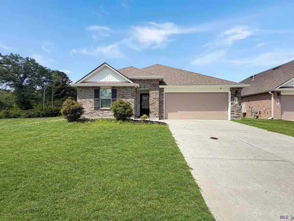 $310,000 | 7747 Joe Lynn Trail, Denham Springs, LA 70726