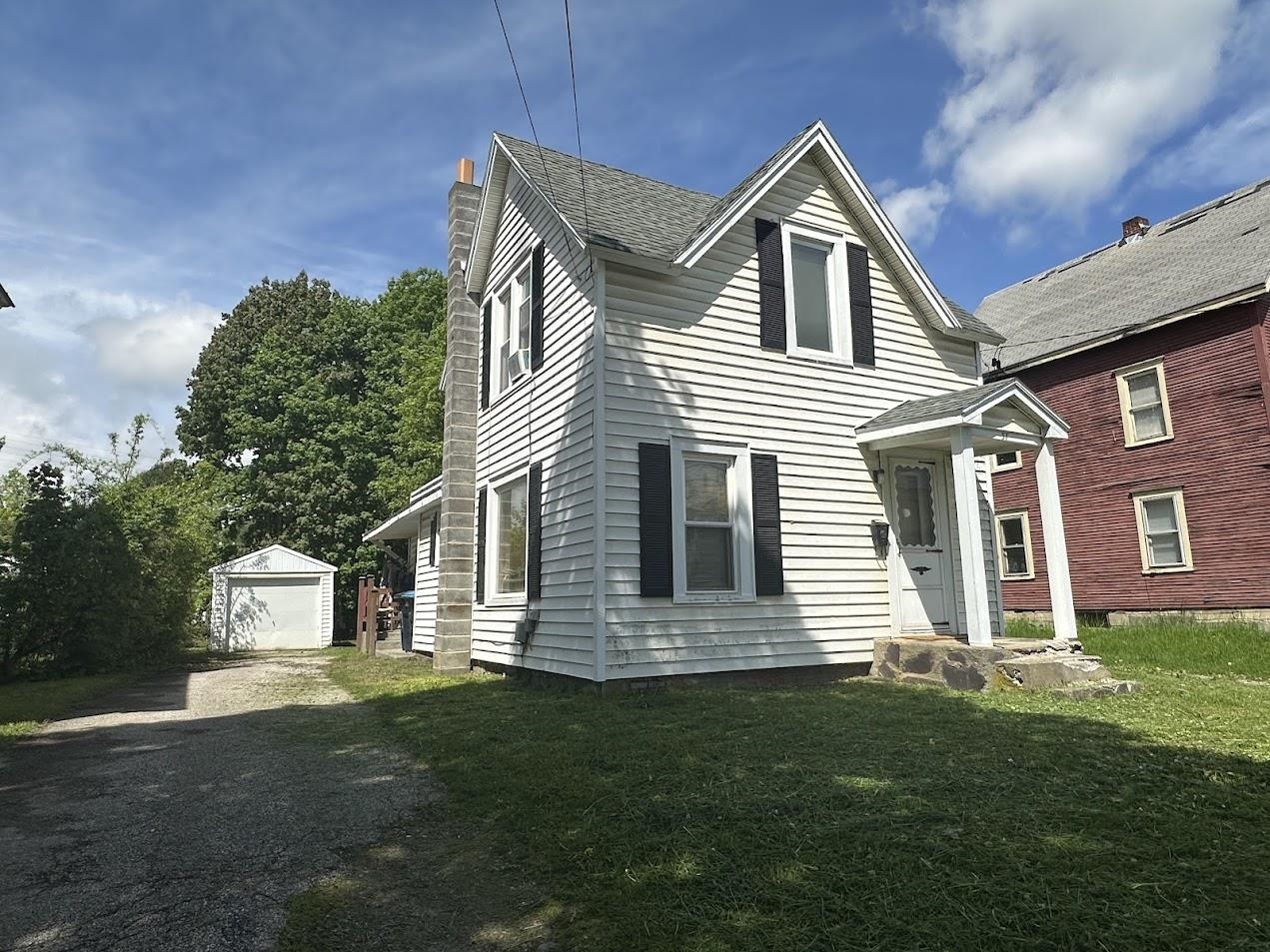 37 Cleveland Avenue Rutland, VT 05701 - Photo 1 of 13