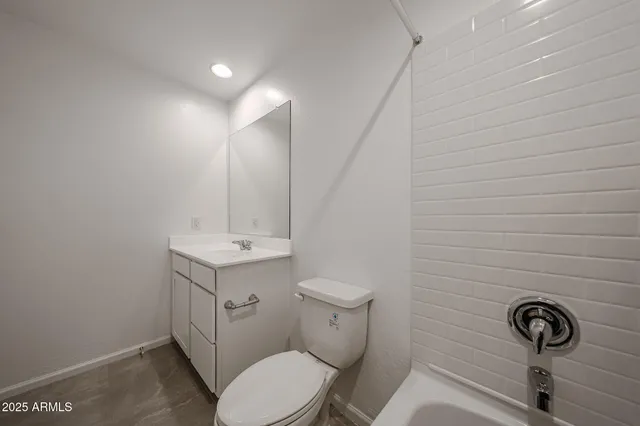 $2,450 | 9540 West Pinchot Avenue, Avondale, AZ 85392