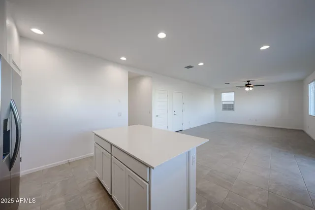 $2,450 | 9540 West Pinchot Avenue, Avondale, AZ 85392